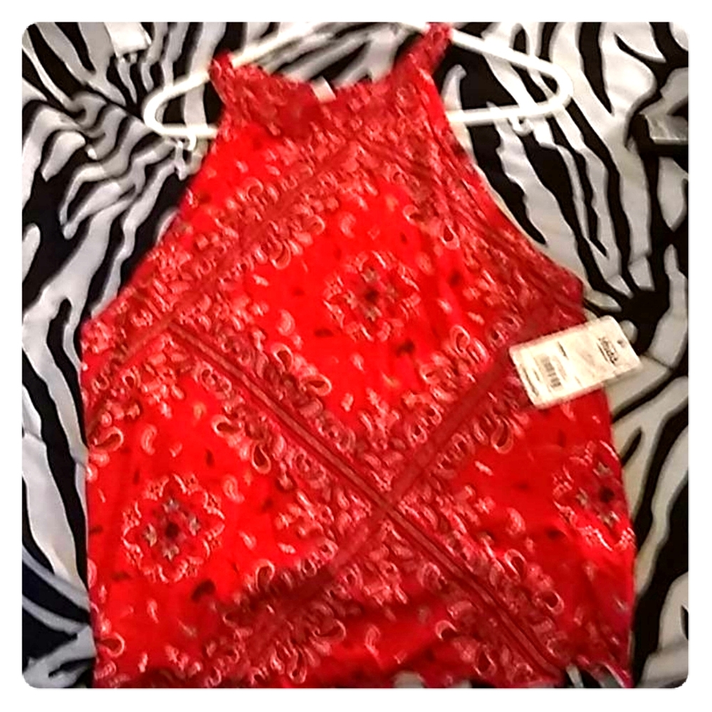 Halter top